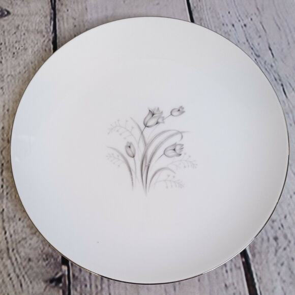 Creative Fine China Royal Elegance Luncheon Plate –  9" Gray Floral Silver Trim - Picture 1 of 9